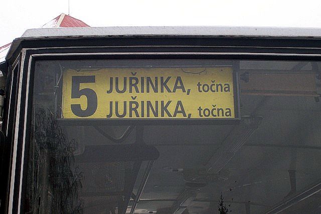 Kliknut�m okno zav�ete