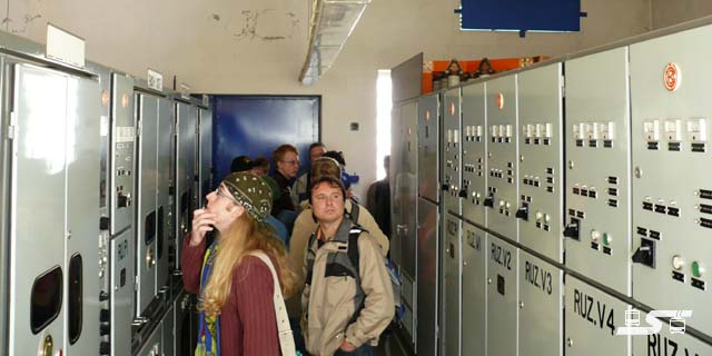 Kliknut�m okno zav�ete