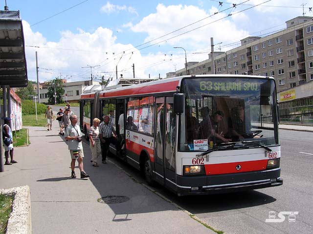Kliknut�m okno zav�ete