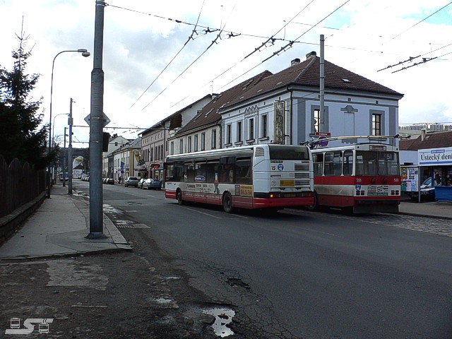 Kliknut�m okno zav�ete
