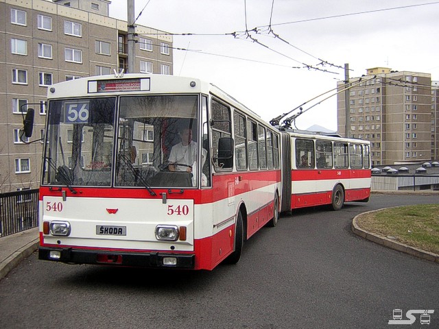 Kliknut�m okno zav�ete