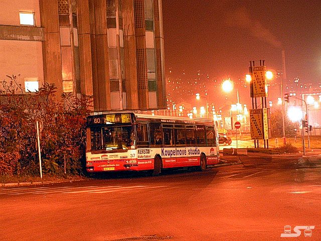 Kliknut�m okno zav�ete