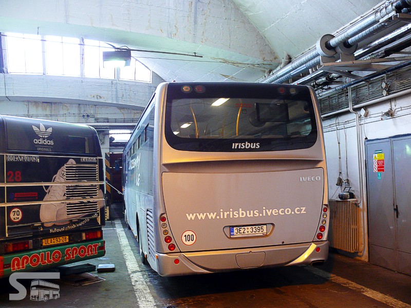 Kliknut�m okno zav�ete