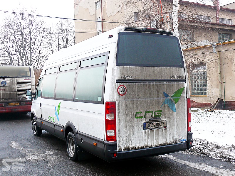 Kliknut�m okno zav�ete